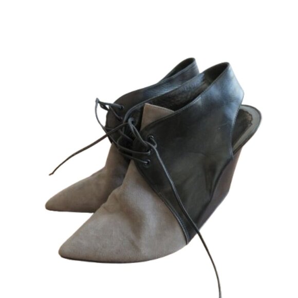 VINTAGE CHRISTIAN DIOR Black Gray Suede Leather Point Toe Wedge Slingback Shoes - Picture 1 of 16